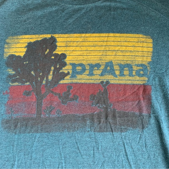 prAna tee, medium - Picture 2 of 6